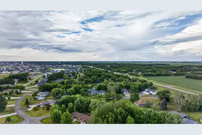 8018 Aquarius Drive, Fargo, ND 58104 - Photo 38