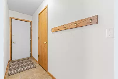 15604 White Pine Drive, Minnetonka, MN 55391 - Photo 12