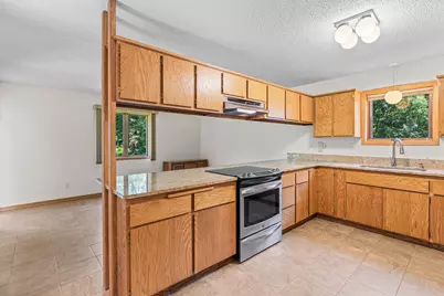 15604 White Pine Drive, Minnetonka, MN 55391 - Photo 4