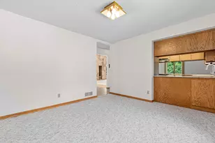15604 White Pine Dr, Minnetonka, MN 55391 - Photo 10