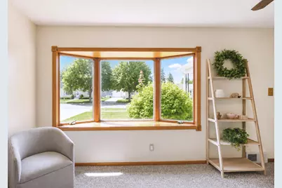 2007 2nd Avenue SE, Austin, MN 55912 - Photo 10