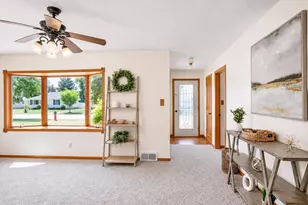 2007 2nd Ave SE, Austin, MN 55912 - Photo 6