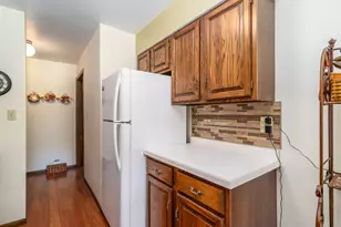 601 4th Ave NE, Crookston, MN 56716 - Photo 4