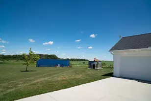 10319 30 Hwy SW, Hayfield, MN 55940 - Photo 48