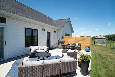 10319 30 Highway SW, Hayfield, MN 55940 - Photo 32