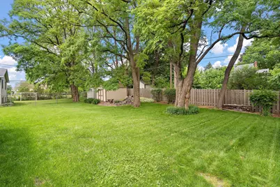 1265 Belmont Lane W, Roseville, MN 55113 - Photo 8