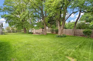 1265 Belmont Ln W, Roseville, MN 55113 - Photo 8