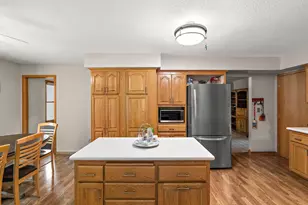 1265 Belmont Ln W, Roseville, MN 55113 - Photo 14