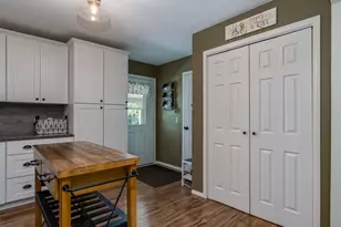 1106 N Main St, Janesville, MN 56048 - Photo 8