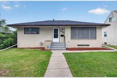 1607 Clarence Street, Saint Paul, MN 55106 - Photo 14