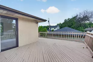 1607 Clarence St, Saint Paul, MN 55106 - Photo 16