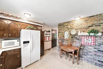 12199 Robin Road N, Maple Grove, MN 55369 - Photo 10