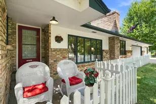 12199 Robin Road N, Maple Grove, MN 55369 - Photo 2