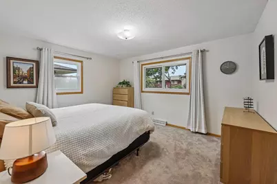 10121 96th Place N, Maple Grove, MN 55369 - Photo 18