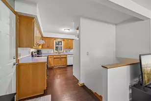 10121 96th Pl N, Maple Grove, MN 55369 - Photo 12