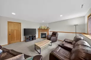 1961 Fieldstone Rd SW, Rochester, MN 55902 - Photo 26