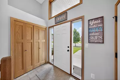 1961 Fieldstone Road SW, Rochester, MN 55902 - Photo 4
