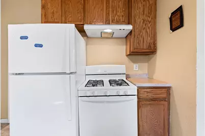 513 Van Buren Avenue, Saint Paul, MN 55103 - Photo 10