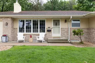 5309 Birchcrest Dr, Edina, MN 55436 - Photo 48