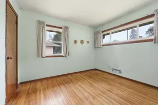 6319 Unity Ave N, Brooklyn Center, MN 55429 - Photo 10