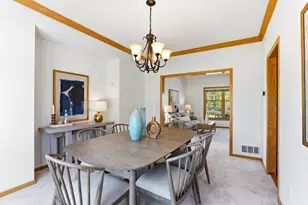 1720 Brant Cir, Eagan, MN 55122 - Photo 12