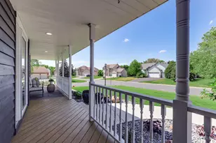 1720 Brant Cir, Eagan, MN 55122 - Photo 4