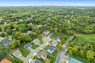 6859 Bovey Trl, Inver Grove Heights, MN 55076 - Photo 4