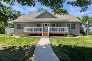 19343 Quartz Rd, Clitherall, MN 56524 - Photo 2
