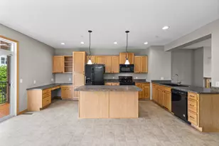 11941 Emery Village Dr N, Champlin, MN 55316 - Photo 16