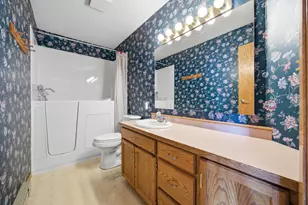 1818 34 St S, Fargo,  58103 - Photo 20
