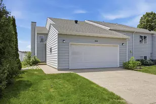 1818 34 St S, Fargo,  58103 - Photo 2