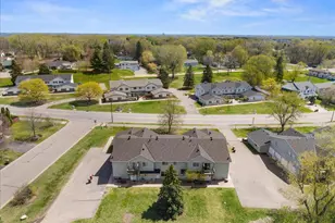 1604 Helmo Ave N, Oakdale, MN 55128 - Photo 34