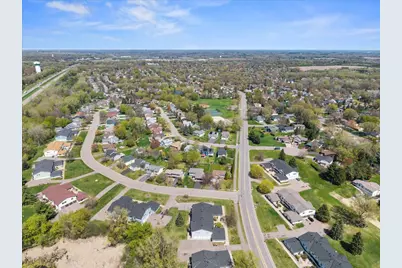 1604 Helmo Avenue N, Oakdale, MN 55128 - Photo 36