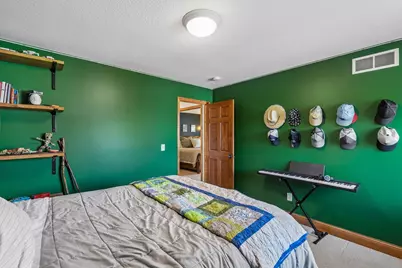 8595 Moraine Drive, Shakopee, MN 55379 - Photo 26