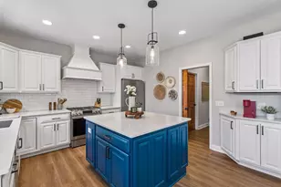 8595 Moraine Dr, Shakopee, MN 55379 - Photo 14