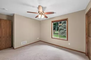 9609 Lonsdale Cir, Minnetonka, MN 55305 - Photo 20