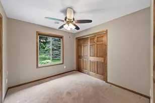 9609 Lonsdale Cir, Minnetonka, MN 55305 - Photo 12