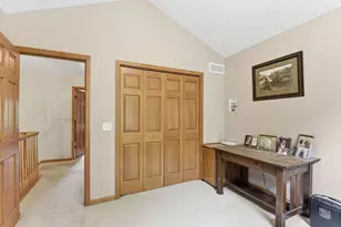 1266 Deerwood Dr, Eagan, MN 55123 - Photo 28