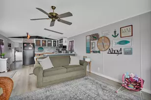 201 S Franklin St, Lake City, MN 55041 - Photo 8