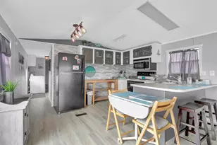 201 S Franklin St, Lake City, MN 55041 - Photo 10