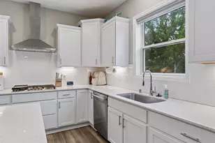 12919 Amiens Cir, Rosemount, MN 55068 - Photo 18