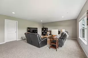 4647 Copper Rdg Dr, Woodbury, MN 55129 - Photo 42