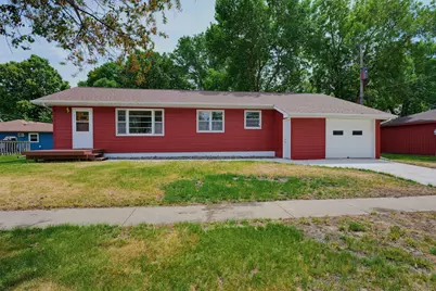 821 Ash Avenue, Bird Island, MN 55310 - Photo 8