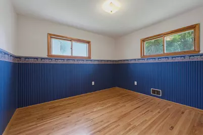 821 Ash Avenue, Bird Island, MN 55310 - Photo 14