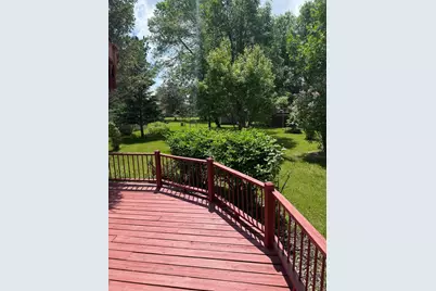106 Circle Drive, Thief River Falls, MN 56701 - Photo 2