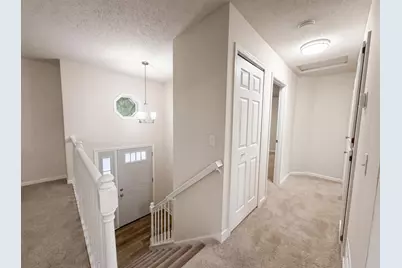 546 Hazel Street N, Saint Paul, MN 55119 - Photo 22