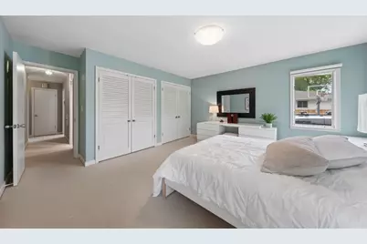 3621 Glenhurst Avenue, Saint Louis Park, MN 55416 - Photo 10