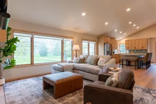 2541 S 26th Ave S, Fargo,  58103 - Photo 8