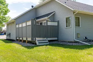 2541 S 26th Ave S, Fargo,  58103 - Photo 38