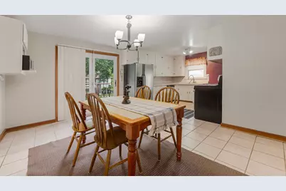 330 Lake Street W, Waterville, MN 56096 - Photo 8